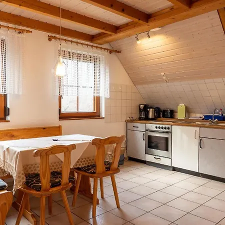 Gaestehaus Kaltenbach אורחן 3*