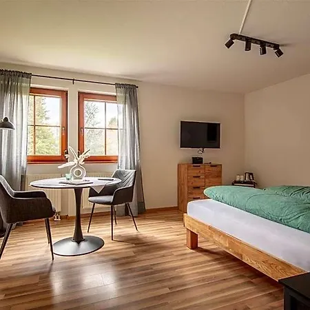 Gaestehaus Kaltenbach Πανδοχείο