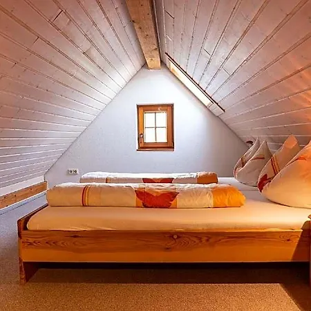 Gaestehaus Kaltenbach Πανδοχείο 3*